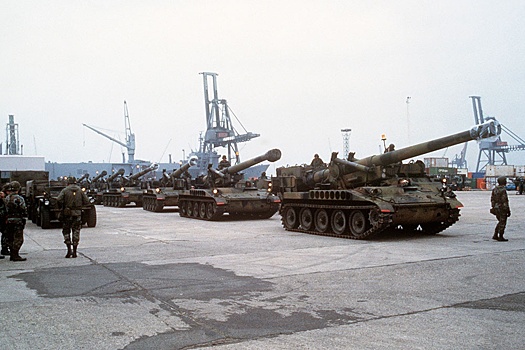 Кроме устаревших гаубиц M101 Греция сплавит ВСУ еще и 203-мм САУ M110