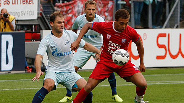 Экспресс дня. Напряженные матчи российских клубов