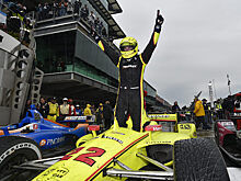 Симон Пажно выиграл Гран При Индианаполиса, опередив Скотта Диксона на последнем круге