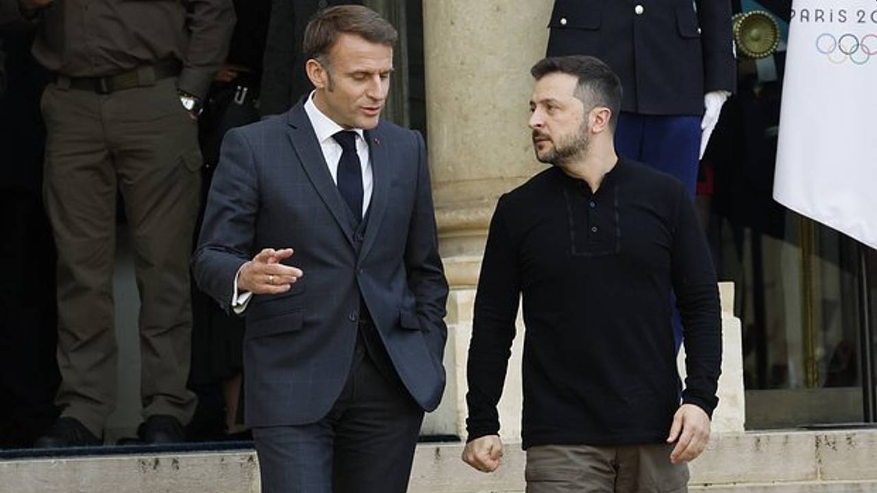 Зеленский встретится с Макроном в Париже 1 декабря