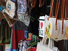 Топ странных и дурацких сувениров по мнению путешественников