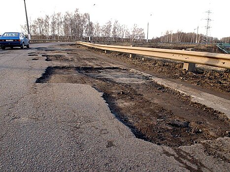 Штрафы увеличат в 10 раз за аварии из-за плохих дорог