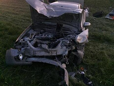 Два человека пострадали при столкновении Nissan и Hyundai в Красноярском районе