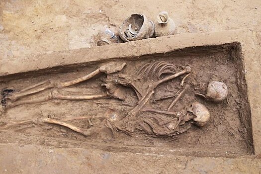 Археологи раскопали 1600-летнюю гробницу "Ромео и Джульетты"