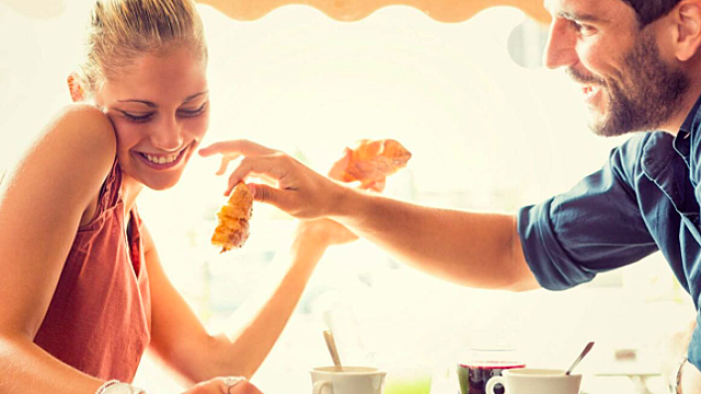 Общаемся и флиртуем — любовный гороскоп на 10 мая