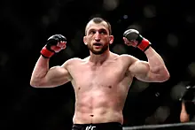 Россиянин Салихов проиграл Николасу Далби на турнире UFC в Лас-Вегасе