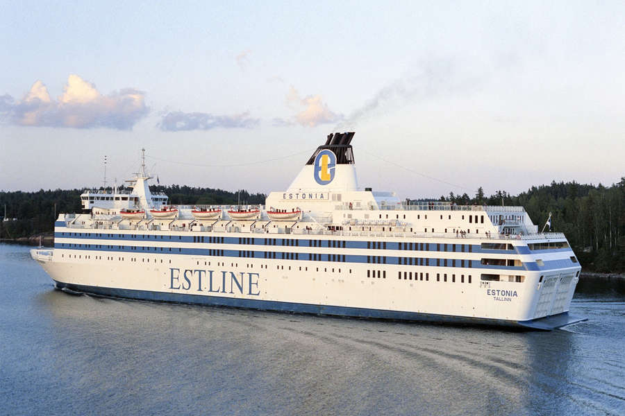 В Швеции не нашли следов взрыва на затонувшем в 1994 году пароме «Эстония»