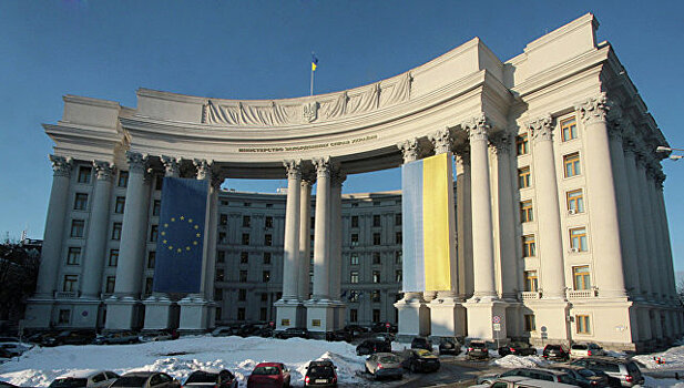 Киев направил запрос Москве по поводу задержания украинских граждан