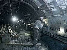 Рабочий погиб при обрушении породы в российской шахте