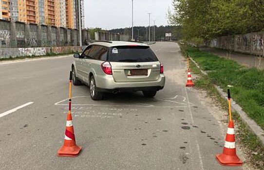 Когда можно парковаться с обоих сторон дороги?