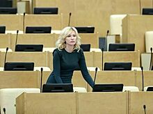 Депутат предлагает лишать артистов званий и наград