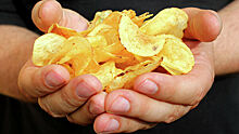 Диетолог рассказала, как часто можно есть чипсы без вреда для здоровья