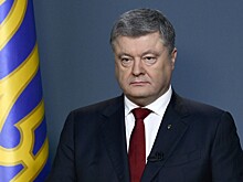Порошенко вместе с семьей улетел в Норвегию