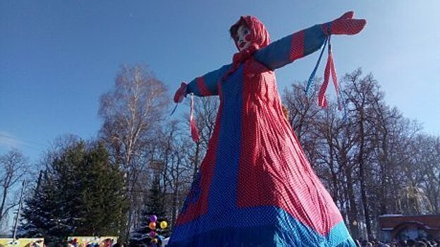 В Заречном стартовал конкурс масленичных кукол