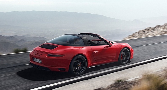 7 малоизвестных спорткаров из 90-х, которые сегодня остались лишь в частных коллекциях