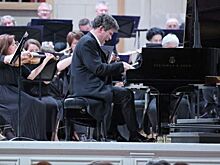 Известный российский пианист выступит с двумя оркестрами Среднего Урала на юбилейном фестивале «Денис Мацуев представляет…»