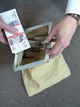 По делу гендиректора «Фонбета» задержали еще троих посредников в передаче взятки