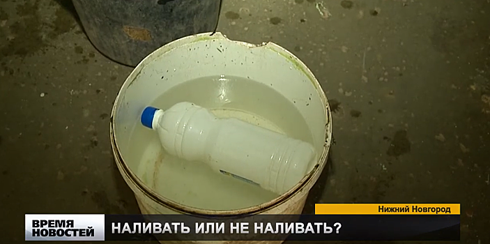 Нижегородцы рассказали о сложностях уборки в подъезде дома на Володарского