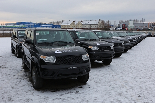 «Народный фронт» передал военным Белгорода 100 автомобилей УАЗ