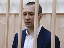 У находящегося в розыске Сенина хотят конфисковать 20 квартир и 11 авто