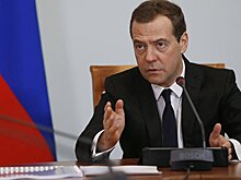 Медведев дал ряд поручений по развитию транспортной инфраструктуры севера