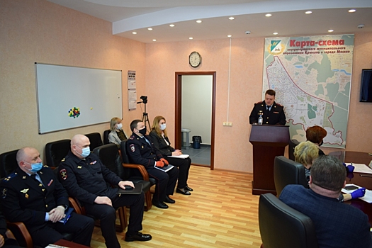 В Смоленске общественники проверили качество оказания госуслуг подразделением по вопросам миграции