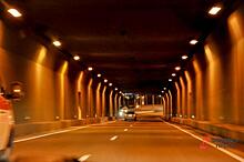 Кто должен уступить дорогу при выезде из тоннеля Золотого моста: ответ ГИБДД Владивостока