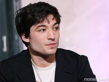Эзра Миллер выпустил новую песню sadtown