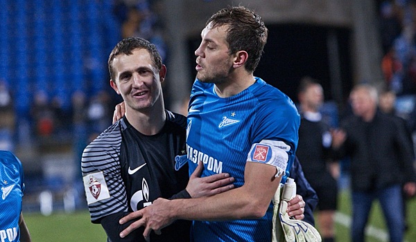 «Зенит» отправился на сбор без Дзюбы и Лунева