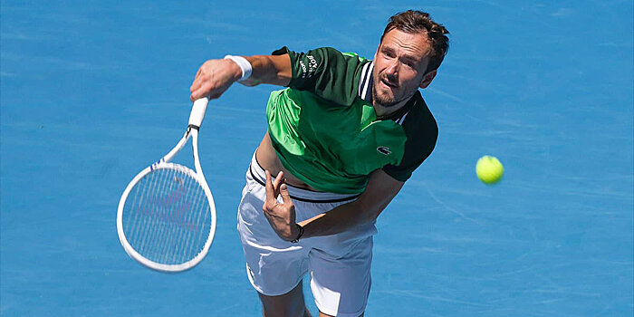 Australian Open. Расписание 7-го дня. Алькарас сыграет вторым запуском, Медведев и Швентек – не раньше 11:00 мск
