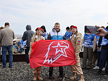 Губернатор Чукотки Владислав Кузнецов вместе с депутатами Госдумы навел порядок на Верблюжке