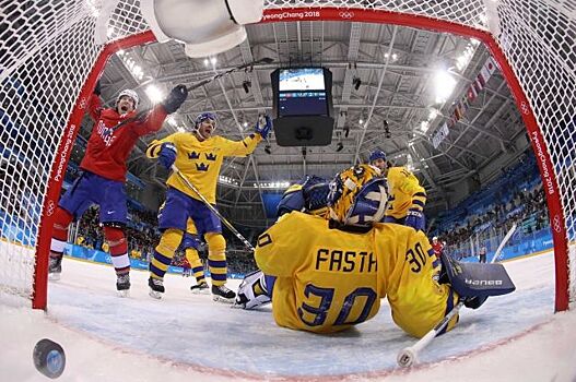 Шведские хоккеисты обыграли норвежцев на старте ОИ