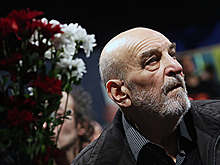 «У него много друзей, много поклонников. Я один из них». Деятели культуры вспоминают Алексея Петренко