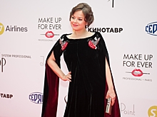 «Никогда столько не плакала»: звезда Comedy Woman покинула Россию