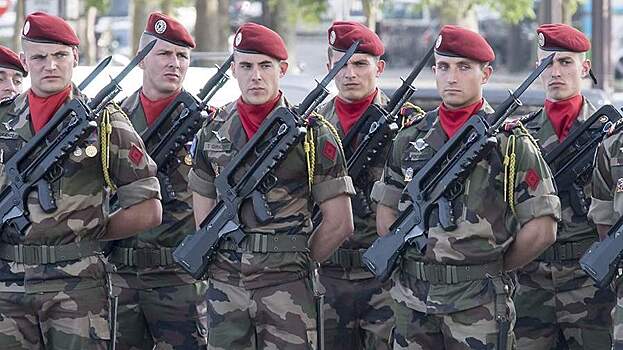 Глава Нацсобрания Франции: мы можем отправить войска на Украину