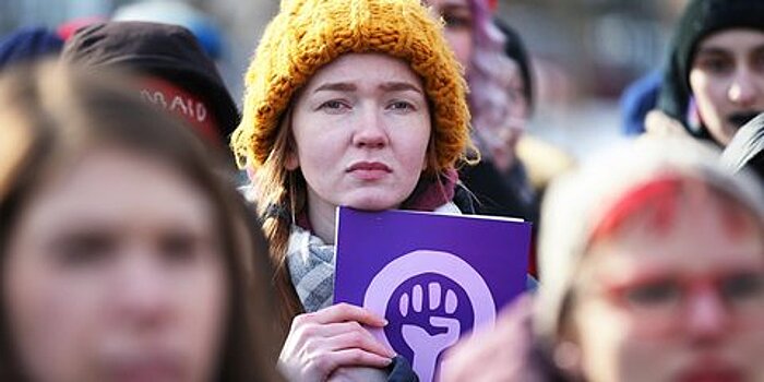 Женственность или жертвенность: возможно ли гендерное равенство в современном обществе