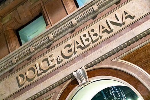 Instagram-аккаунт Dolce & Gabbana уличили в поддержке ЛГБТ-сообщества