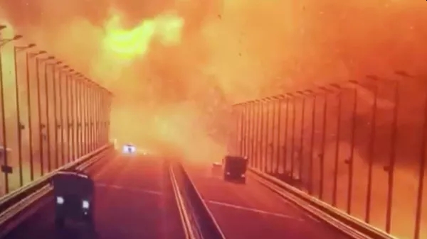 Болгария опровергла въезд в страну взорванной на Крымском мосту фуры