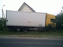 Погибла женщина и ее 5-летний сын — Sprinter попал в ДТП в Ошской области