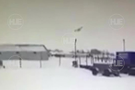 Падение самолета в аэропорту Нарьян-Мара попало на видео