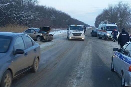 Ростовская область: жертвами дорожной аварии на трассе стали три человека