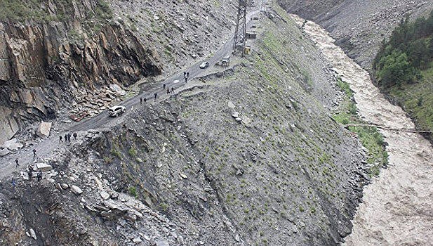В Дагестане камнепад повредил газопровод