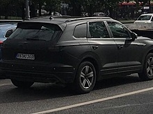 На дорогах Москвы сфотографировали новый Volkswagen Touareq