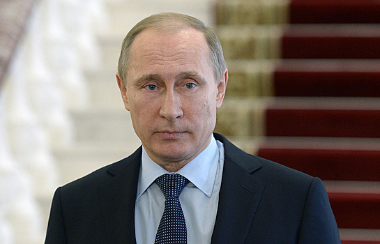 Путин обратился к Олланду и гражданам Франции