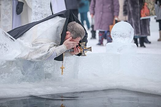 Саратовцы смогут окунуться в 64 купелях в Крещенскую ночь