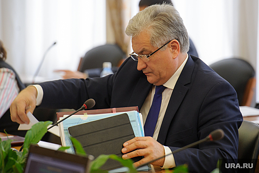 Министр Биктуганов призвал соблюдать санитарные меры в свердловских детских лагерях