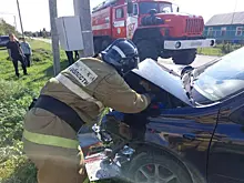 В Самарской области 20 августа "Калина" влетела в световую опору