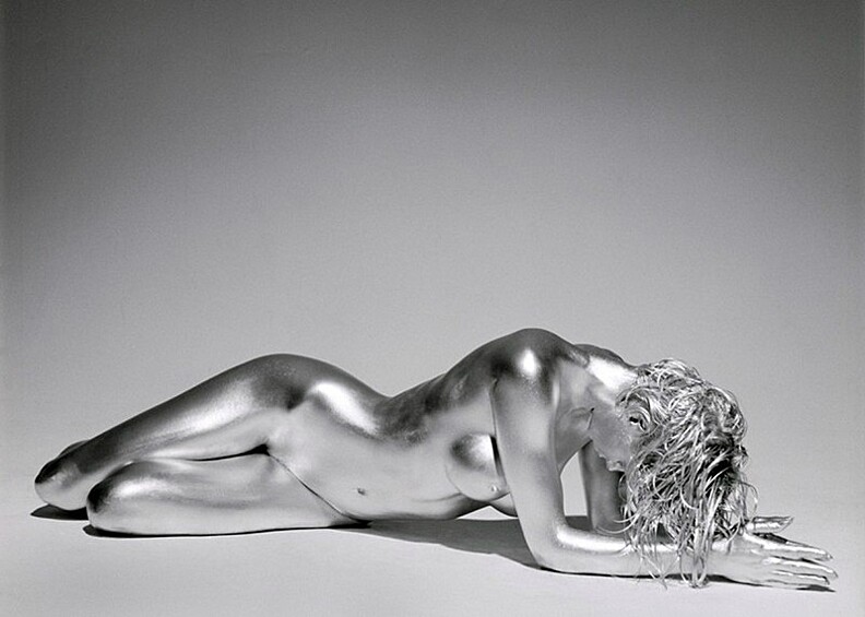 Итальянский фотохудожник Гвидо Арджентини в своих работах стремится показать всю утонченность и изящество женского тела.  