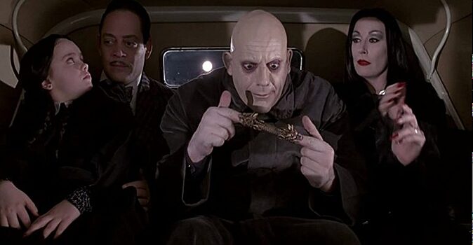 Актеры «Семейки Аддамс» тогда и сейчас