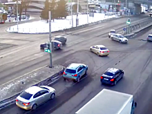 В Рязани на Московском шоссе столкнулись два авто